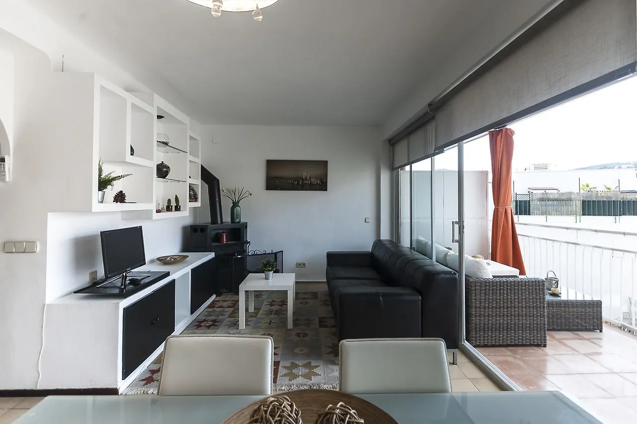Lets Holidays Elsa Apartment トッサ・デ・マール